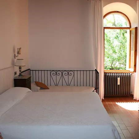 Antico Convento Santa Chiara 萨尔泰阿诺