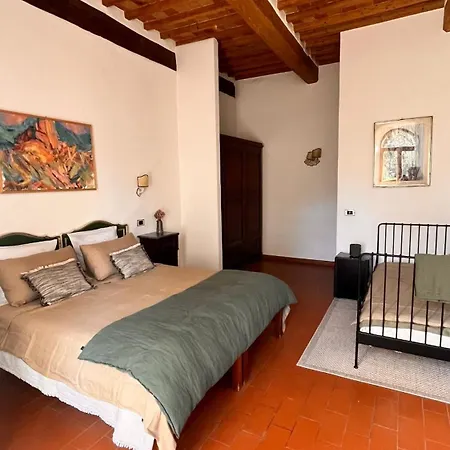 Antico Convento Santa Chiara Hotel 3*