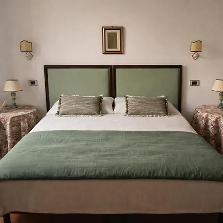 Antico Convento Santa Chiara Hotel