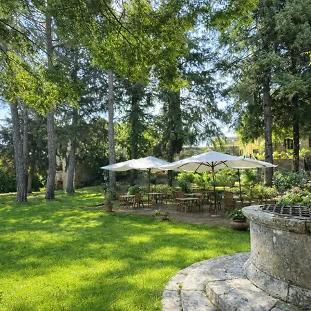 Hotel Antico Convento Santa Chiara 3*