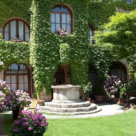 Antico Convento Santa Chiara 酒店